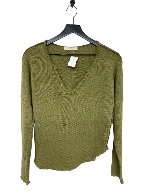 Top Long Sleeve By Free People In Green, Size: M