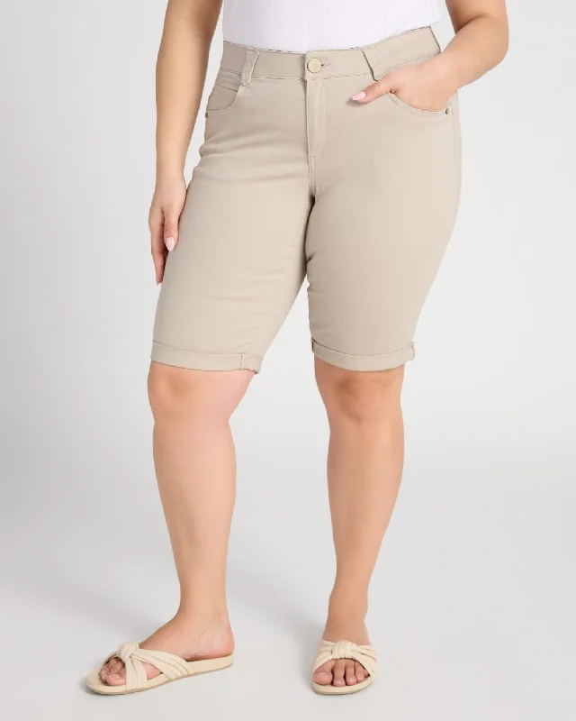 Chic Wardrobe Essentials Plus Size "Ab"Solution Cuffed Bermuda