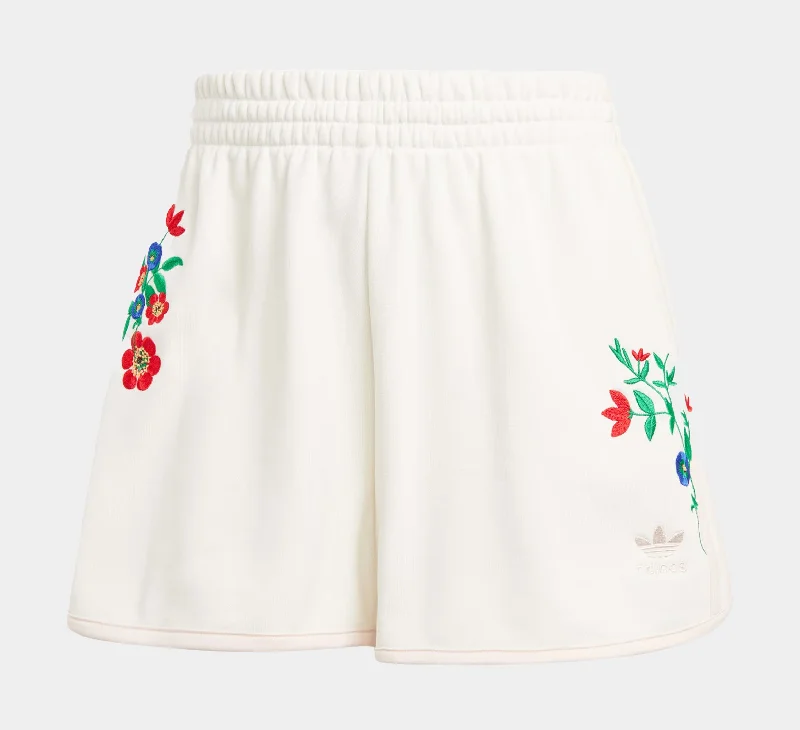 Runway Inspired Wear Floral Graphics Womens Shorts (White/Pink)