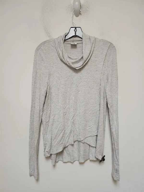 Top Long Sleeve By Cabi In Grey, Size: S