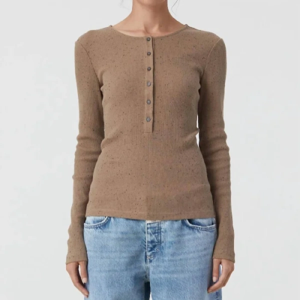 Women's Long Sleeve: Warmth and Style at Bargain Prices!