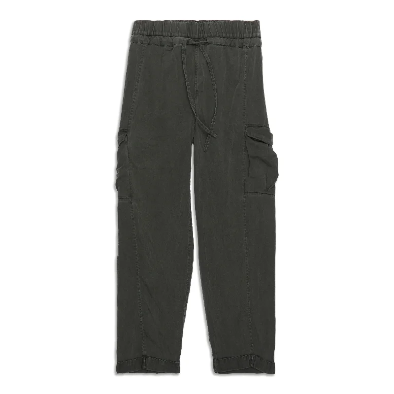 Discounts On Casual Weekend Styles Move Lightly Pant - Resale